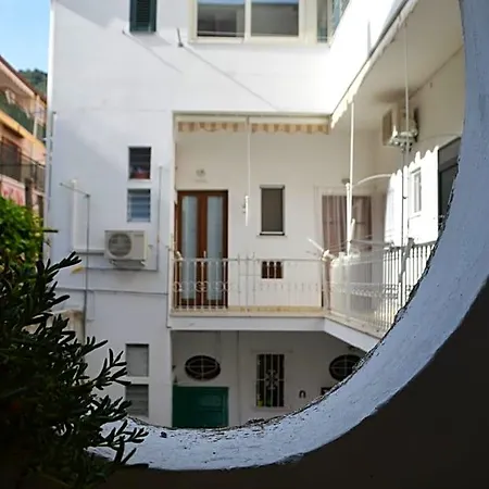 Bed & Breakfast La Corte Dei Naviganti - Amalfi Coast - 4*